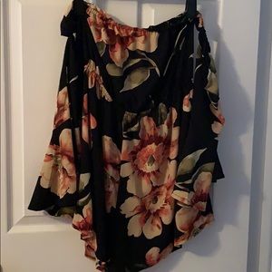 Short romper. Never worn